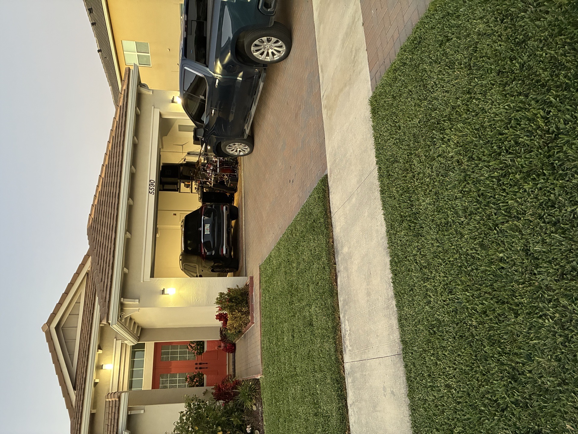 DM Lawn and Care services photo 4